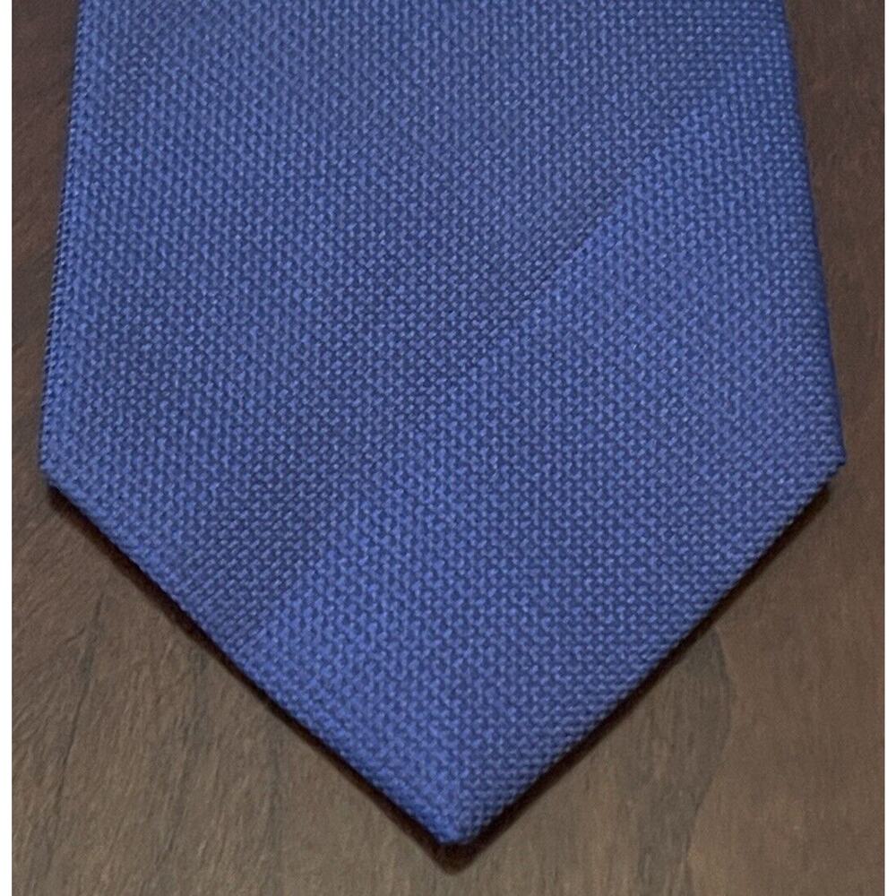 Calvin Klein Blue 100% Silk Men’s Neck Tie Made In China